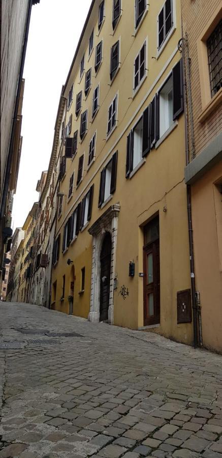 B&B Superfast Ancona Esterno foto