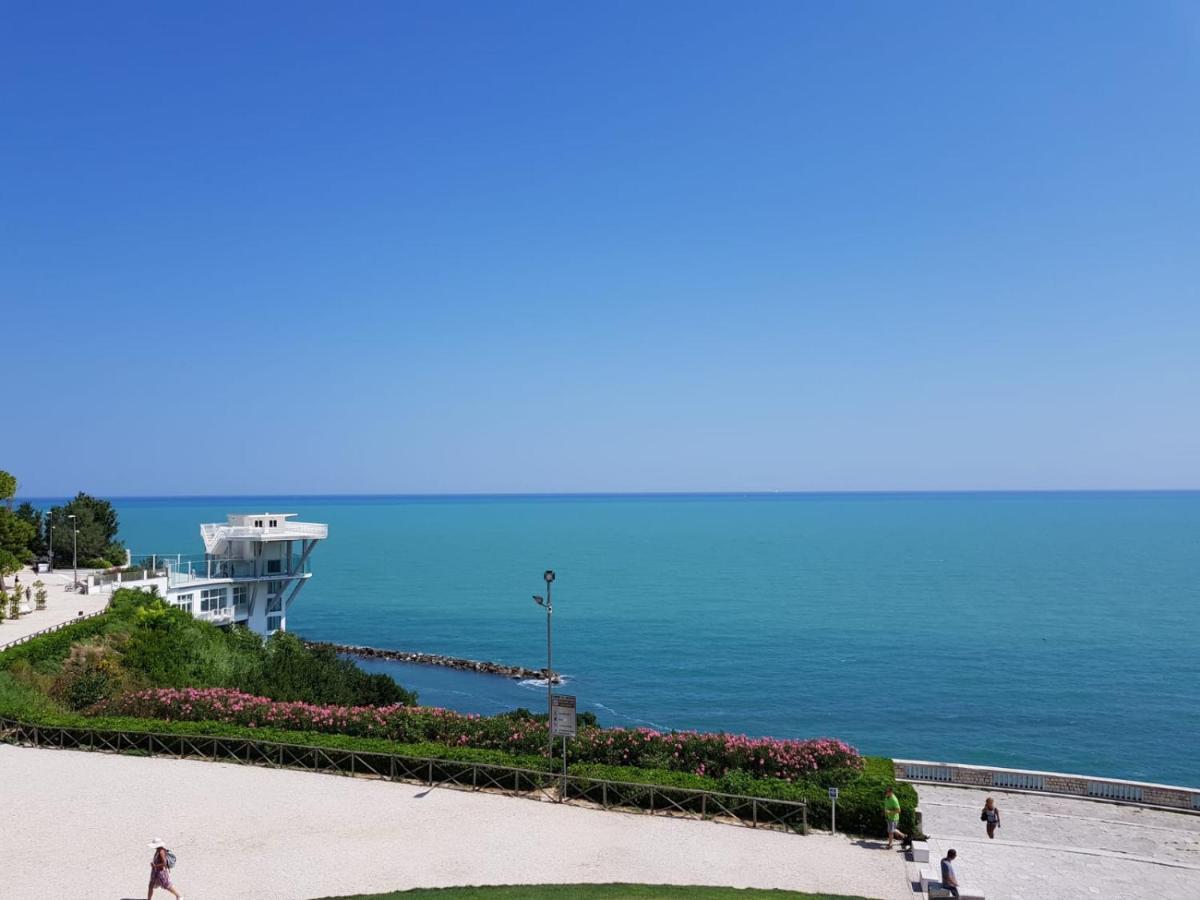B&B Superfast Ancona Esterno foto