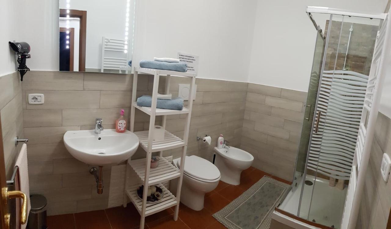 B&B Superfast Ancona Esterno foto